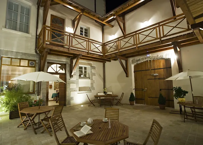 Appart Hotel Charles Sander